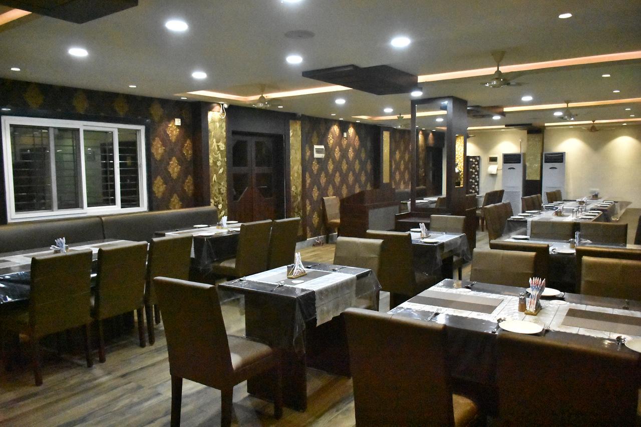 Hotel Daftari Palace Kishanganj Ngoại thất bức ảnh