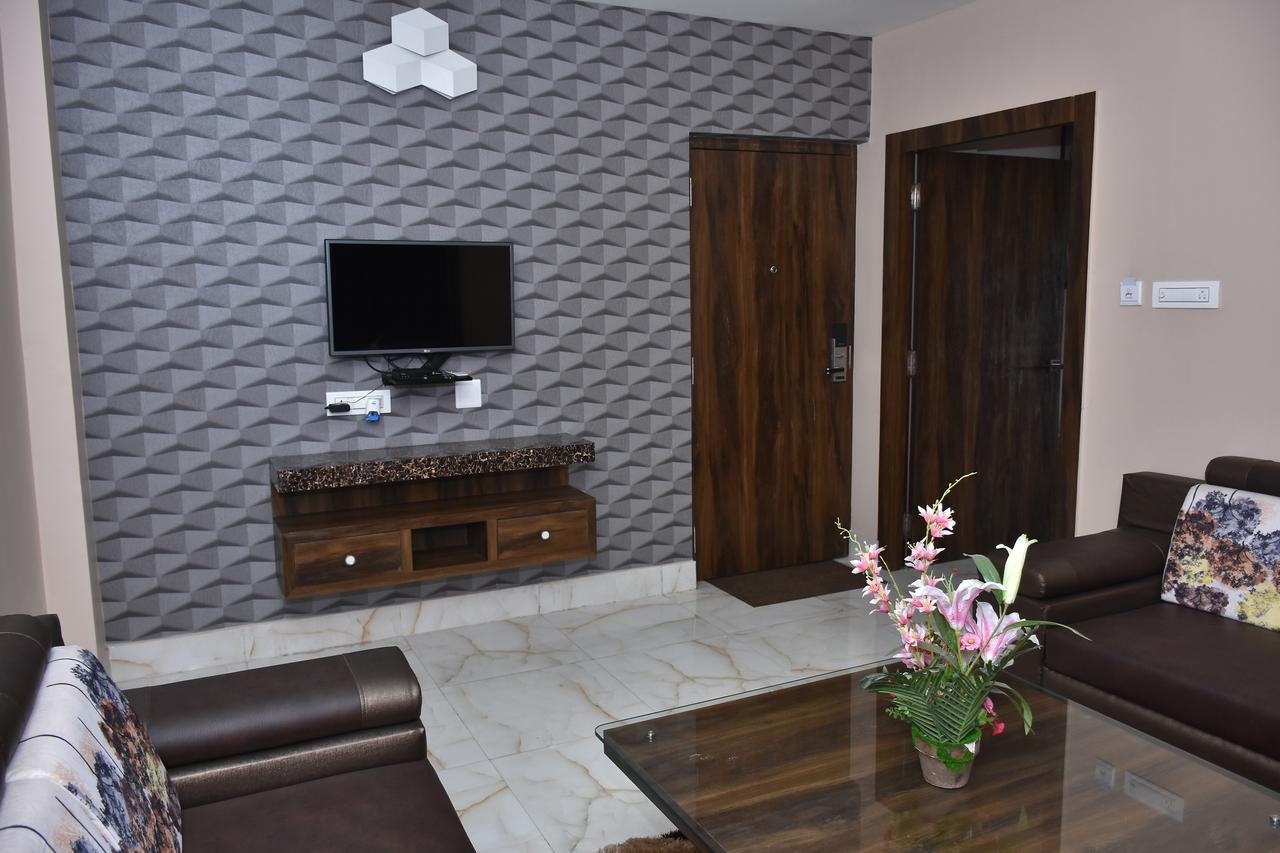 Hotel Daftari Palace Kishanganj Ngoại thất bức ảnh